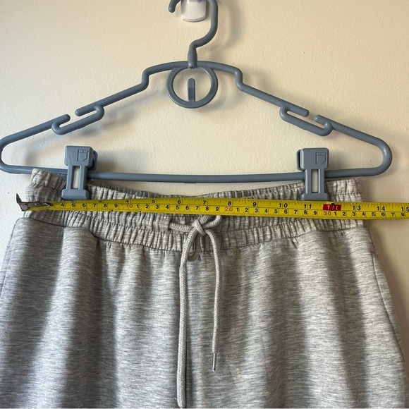 Refuge Athletics Women’s Joggers Medium Gray Sweatpants Lounge Activewear - Picture 3 of 5